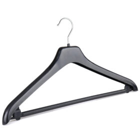 black plastic jacket, suit hanger 404-104