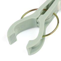 Plastic Clothes Washing Peg - Close-up open image